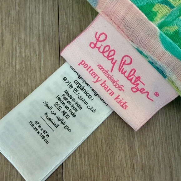 Lilly Pulitzer for Pottery Barn Cotton Baby Blanket - Picture 3 of 3